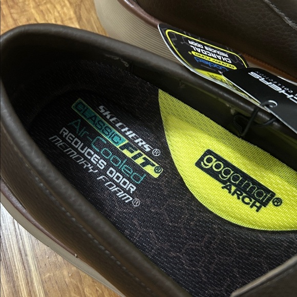 💕5/$15 Skechers Men's Dark Brown Slip-On Casual Loafers, NEW with tags - Picture 2 of 5